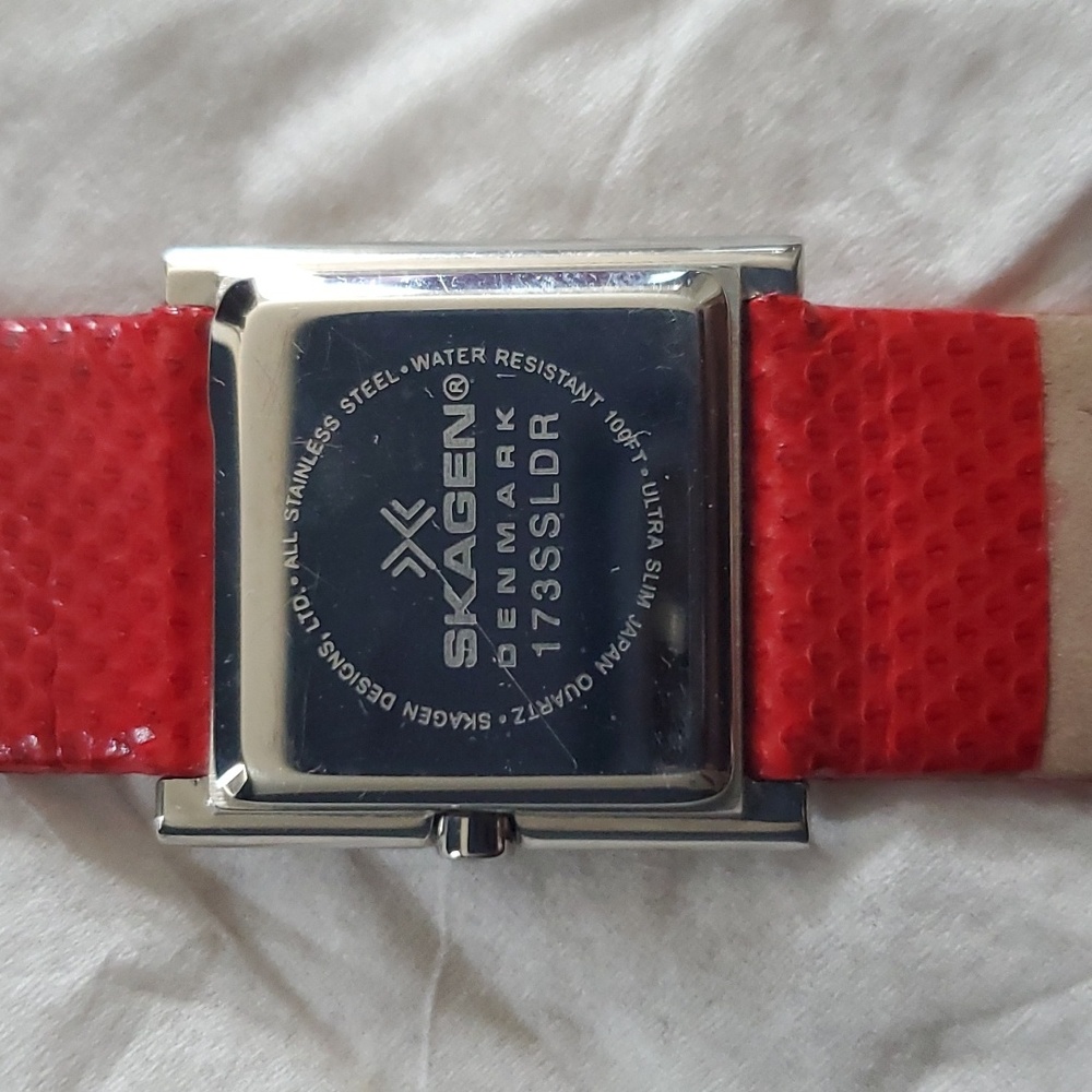 Watch - Picture 7 of 8